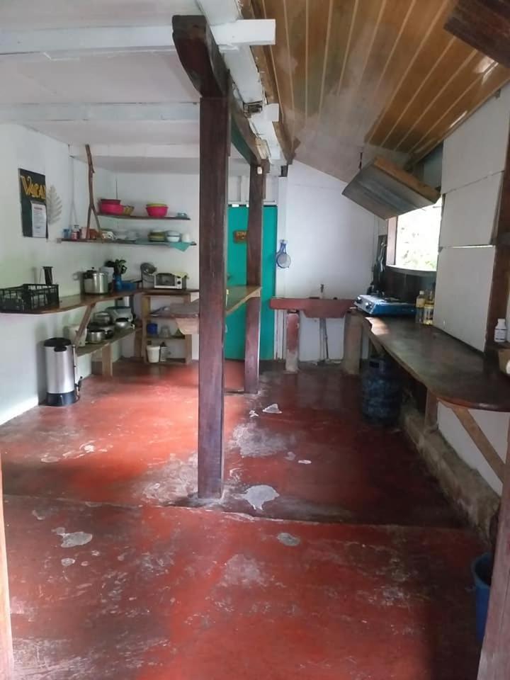 Downtown Montezuma Hostel Экстерьер фото